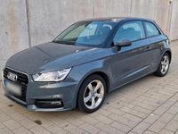 Gebraucht Audi A1 90 PS (66 kW) 2016 Grau Kleinwagen