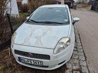 Gebraucht Fiat Punto Dynamic 77 PS (56 kW) 2009 Weiß Kleinwagen