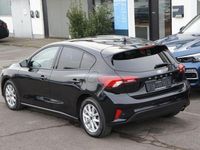 Gebraucht Ford Focus Cool & Connect 120 PS (88 kW) 2023 Schwarz Limousine
