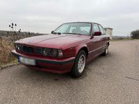 Gebraucht BMW 525 143 PS (105 kW) 1993 Rot Limousine