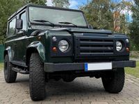 Gebraucht Land Rover Defender 122 PS (89 kW) 2002 Grün SUV