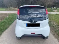 Gebraucht Peugeot iON 35 kW (48 PS) 2017 Weiß Kleinwagen