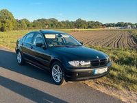Gebraucht BMW 318 143 PS (105 kW) 2004 Schwarz Limousine
