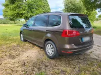 Gebraucht VW Sharan Comfortline 140 PS (102 kW) 2012 Braun Van / Kleinbus