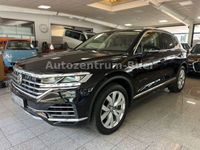 Gebraucht VW Touareg Atmosphere 286 PS (210 kW) 2018 Deep black perleffekt SUV