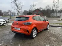 Gebraucht Renault Clio V Evolution 67 PS (49 kW) 2024 Valenciaorange Limousine