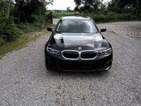 Gebraucht BMW 318 156 PS (114 kW) 2023 Schwarz Kombi
