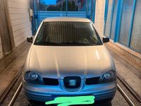 Second-hand Seat Arosa 2003 Argintiu Hatchback