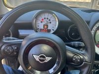 Second-hand Mini Cooper D 110 CP (80 kW) 2012 Negru Hatchback