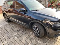 Gebraucht VW Tiguan Active 150 PS (110 kW) 2023 Schwarz SUV