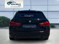 Gebraucht BMW 520 Sport Line 190 PS (139 kW) 2018 Schwarz Kombi