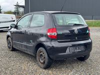 Gebraucht VW Fox 54 PS (39 kW) 2008 Schwarz Kleinwagen