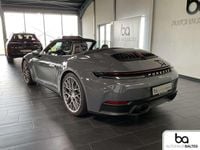 Gebraucht Porsche 992 394 PS (289 kW) 2025 Schiefergrau neo Cabrio