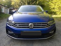 Używany VW Passat R 190 KM (139 kW) 2020 Niebieski Sedan/Limuzyna