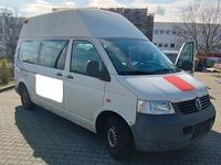 gebraucht VW Transporter T5lang, mit Rollstuhlrampe u. Absenk-Hydraulik