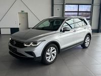 Gebraucht VW Tiguan Active 150 PS (110 kW) 2023 Reflex silver metallic SUV