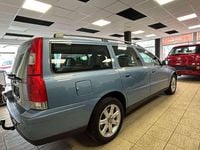 Second-hand Volvo V70 140 CP (102 kW) 2006 Albastru Break