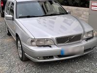Gebraucht Volvo V70 144 PS (105 kW) 1998 Silber Kombi