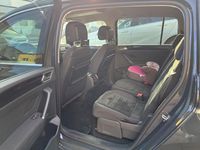 Gebraucht VW Touran Highline 150 PS (110 kW) 2017 Grau Van / Kleinbus