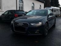 Gebraucht Audi A4 Ambiente 150 PS (110 kW) 2015 Blau Limousine