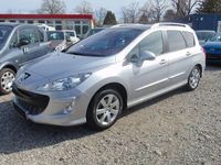 Gebraucht Peugeot 308 120 PS (88 kW) 2011 Aluminiumgrau/metallic Kombi