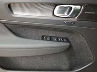 Second-hand Volvo XC40 Pro 300 kW (408 CP) 2022 Gri SUV