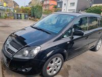 gebraucht Opel Zafira 7 sitzer mit weniger km Baujahr 2011