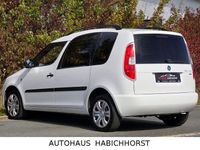 Gebraucht Skoda Roomster Plus Edition 86 PS (63 kW) 2012 Weiß Van / Kleinbus