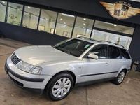 Gebraucht VW Passat Highline 116 PS (85 kW) 2000 Silber Kombi