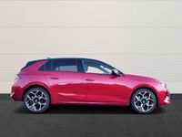 Gebraucht Opel Astra 131 PS (96 kW) 2024 Rot Limousine