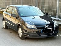 Gebraucht Opel Astra 105 PS (77 kW) 2005 Schwarz Limousine
