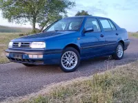 Gebraucht VW Vento 115 PS (84 kW) 1994 Blau Limousine