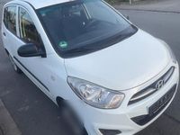 Gebraucht Hyundai i10 55 PS (40 kW) 2011 Andere farben Kleinwagen