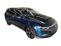 Gebraucht VW Passat Elegance 190 PS (139 kW) 2023 Aquamarinblau metallic Kombi