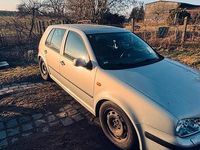 Gebraucht VW Golf IV 115 PS (84 kW) 1999 Silber Kleinwagen
