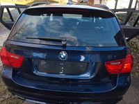 Gebraucht BMW 320 Sport Line 184 PS (135 kW) 2011 Blau Kombi