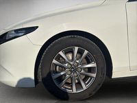 Gebraucht Mazda 3 122 PS (89 kW) 2021 Weiß Limousine