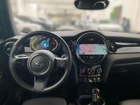 Gebraucht Mini Cooper SE Classic 135 kW (184 PS) 2023 Grün Kleinwagen