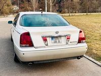Gebraucht Toyota Crown 220 PS (161 kW) 2000 Weiß Limousine