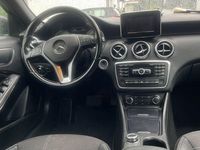 Gebraucht Mercedes A180 Urban 109 PS (80 kW) 2013 Schwarz Limousine