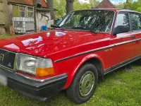 Gebraucht Volvo 240 116 PS (85 kW) 1989 Rot Limousine