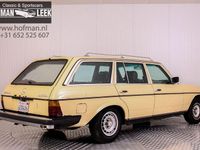Gebraucht Mercedes 200 90 PS (66 kW) 1979 Beige Limousine