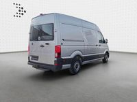 Gebraucht VW Crafter 140 PS (102 kW) 2022 Reflexsilber metallic Van