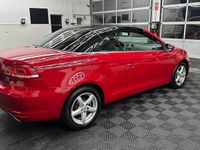 Gebraucht VW Eos 122 PS (89 kW) 2012 Rot Cabrio