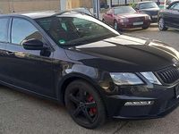 Gebraucht Skoda Octavia RS 230 PS (169 kW) 2018 Schwarzmagic perleffekt Limousine