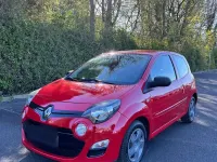 Używany Renault Twingo 75 KM (55 kW) 2013 Czerwony Hatchback