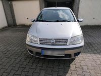 Gebraucht Fiat Punto 60 PS (44 kW) 2004 Silber Kleinwagen