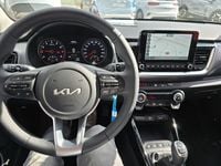 Gebraucht Kia Stonic Vision 101 PS (74 kW) 2023 (beg) signalrot met. SUV