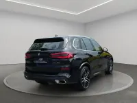 Gebraucht BMW X5 M Sport 265 PS (194 kW) 2020 Black sapphire metallic SUV