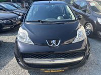 Gebraucht Peugeot 107 68 PS (50 kW) 2010 Schwarz Kleinwagen
